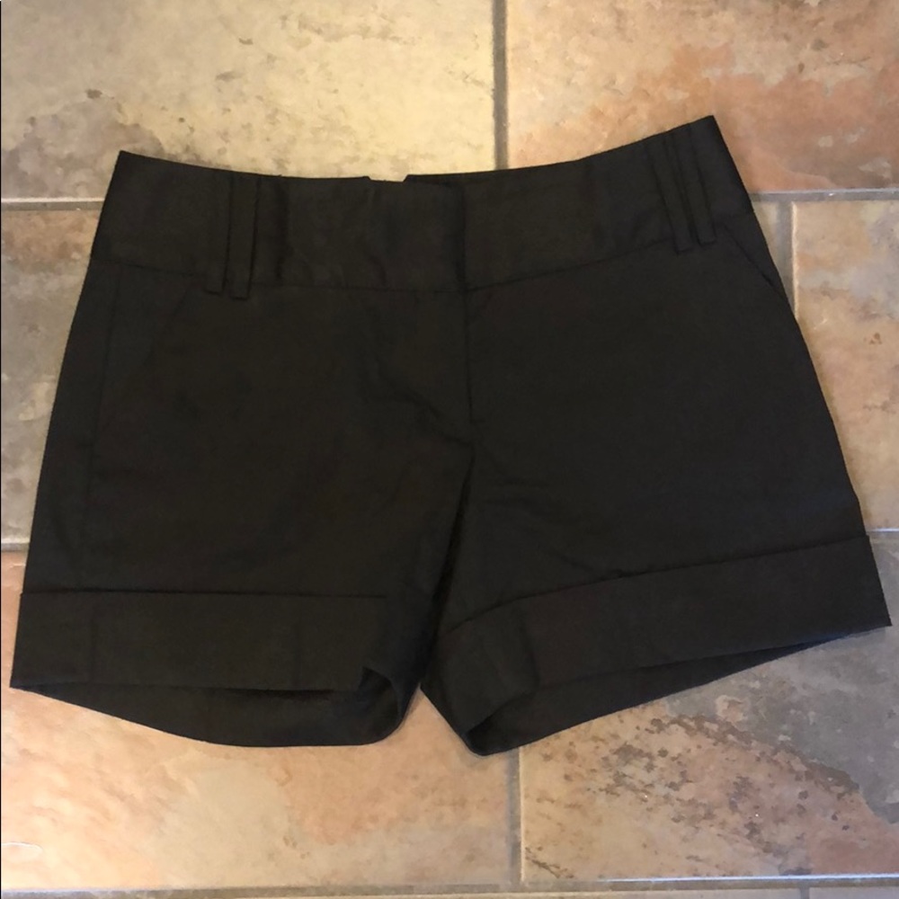 EXPRESS Shorts